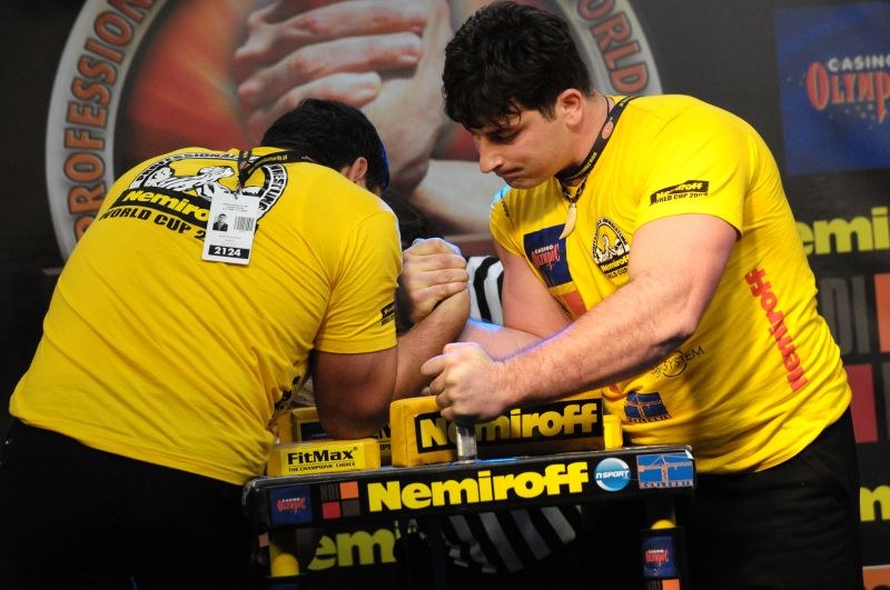 Nemiroff 2009 Day 2 Right Hand