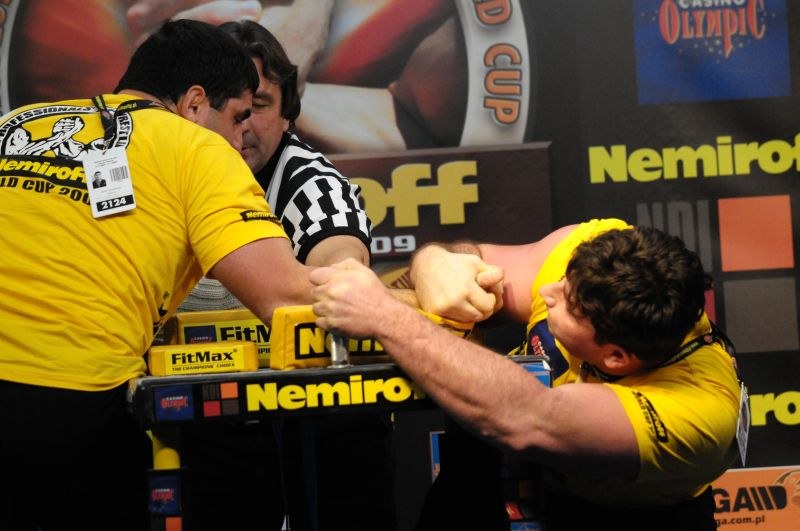 Nemiroff 2009 Day 2 Right Hand