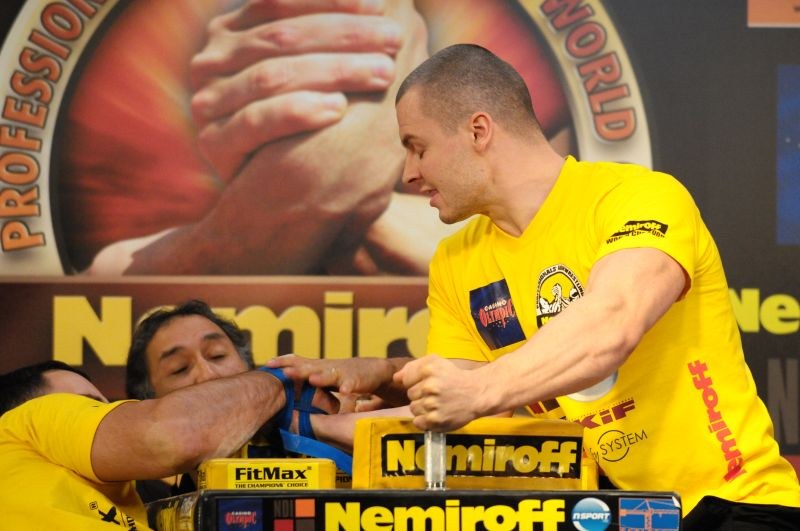 Nemiroff 2009 Day 2 Right Hand