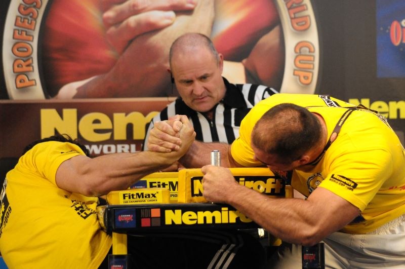 Nemiroff 2009 Day 2 Right Hand