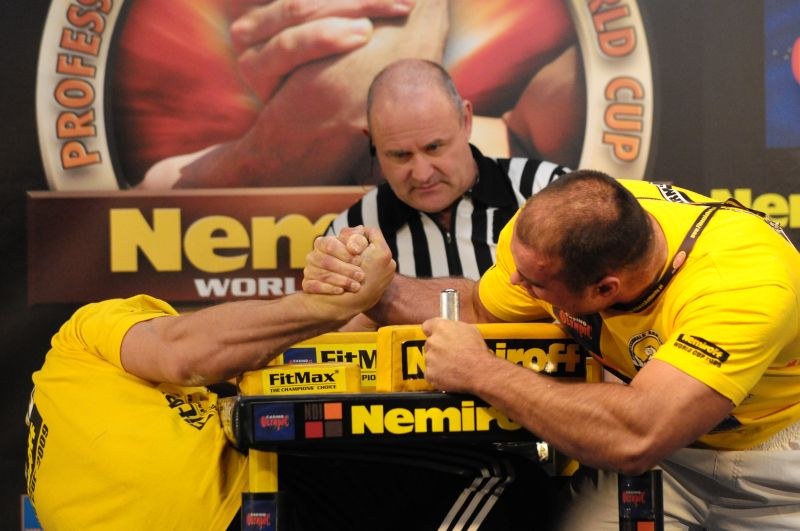 Nemiroff 2009 Day 2 Right Hand