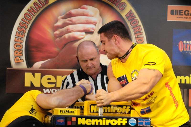 Nemiroff 2009 Day 2 Right Hand