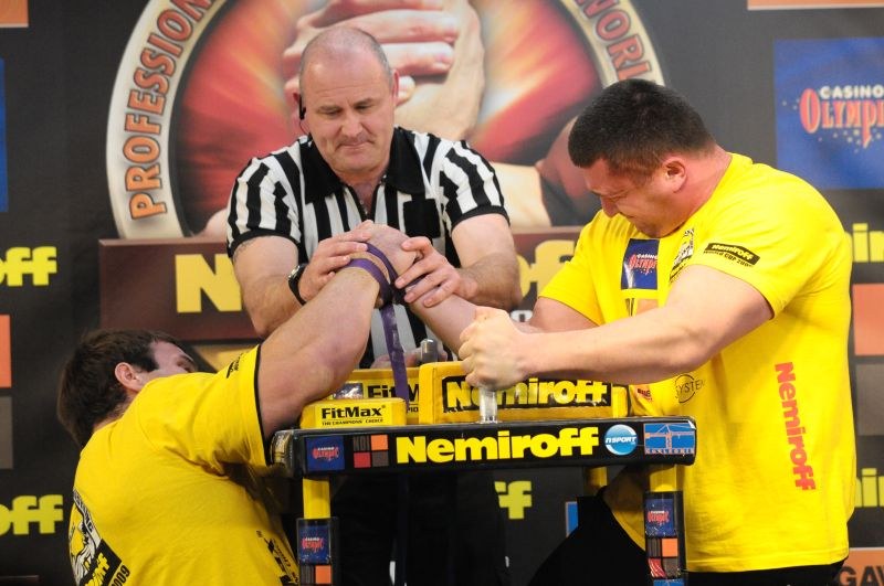 Nemiroff 2009 Day 2 Right Hand