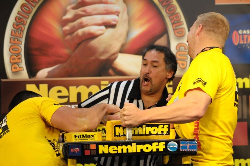 Nemiroff 2009 Day 2 Right Hand