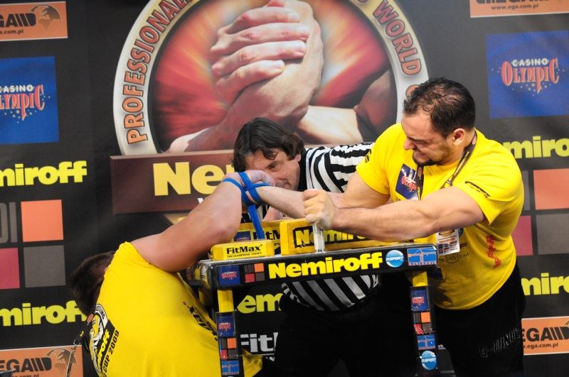 Nemiroff 2009 Day 2 Right Hand