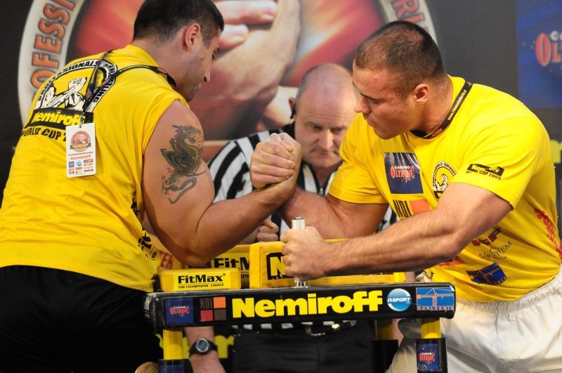 Nemiroff 2009 Day 2 Right Hand