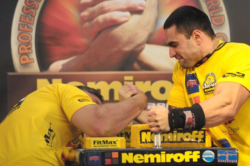 Nemiroff 2009 Day 2 Right Hand