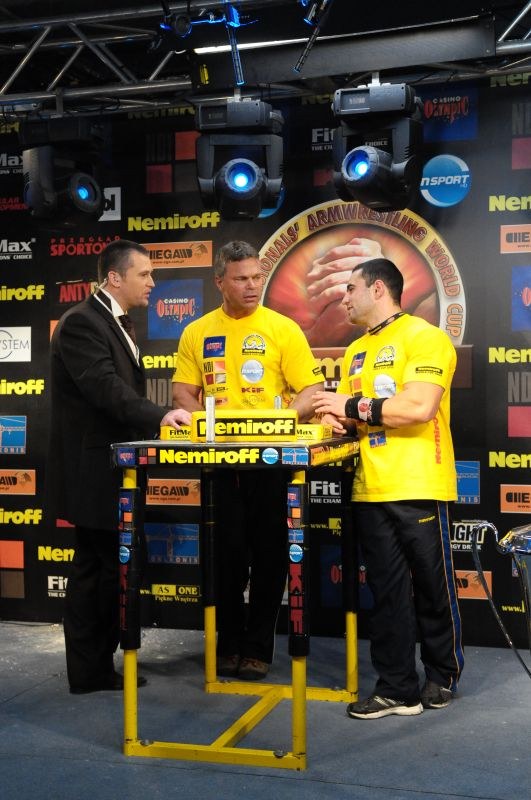 Nemiroff 2009 Day 2 Right Hand