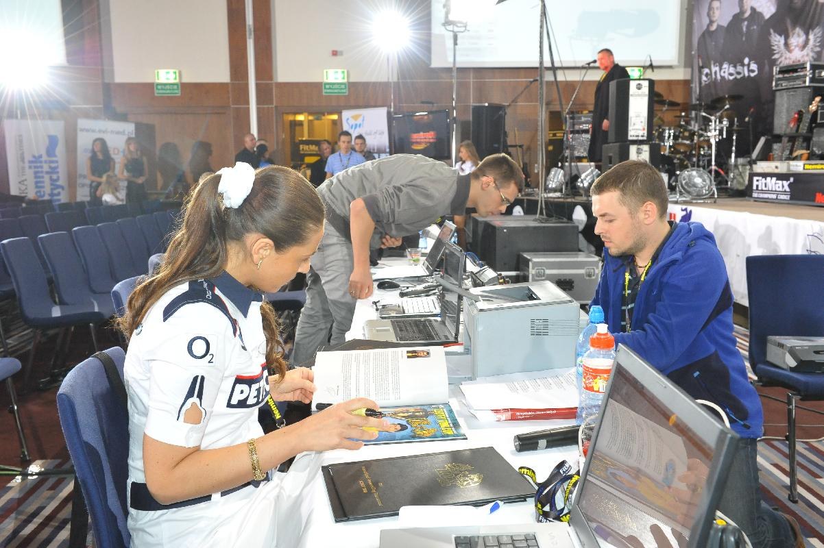 Nemiroff 2010 Left Hand