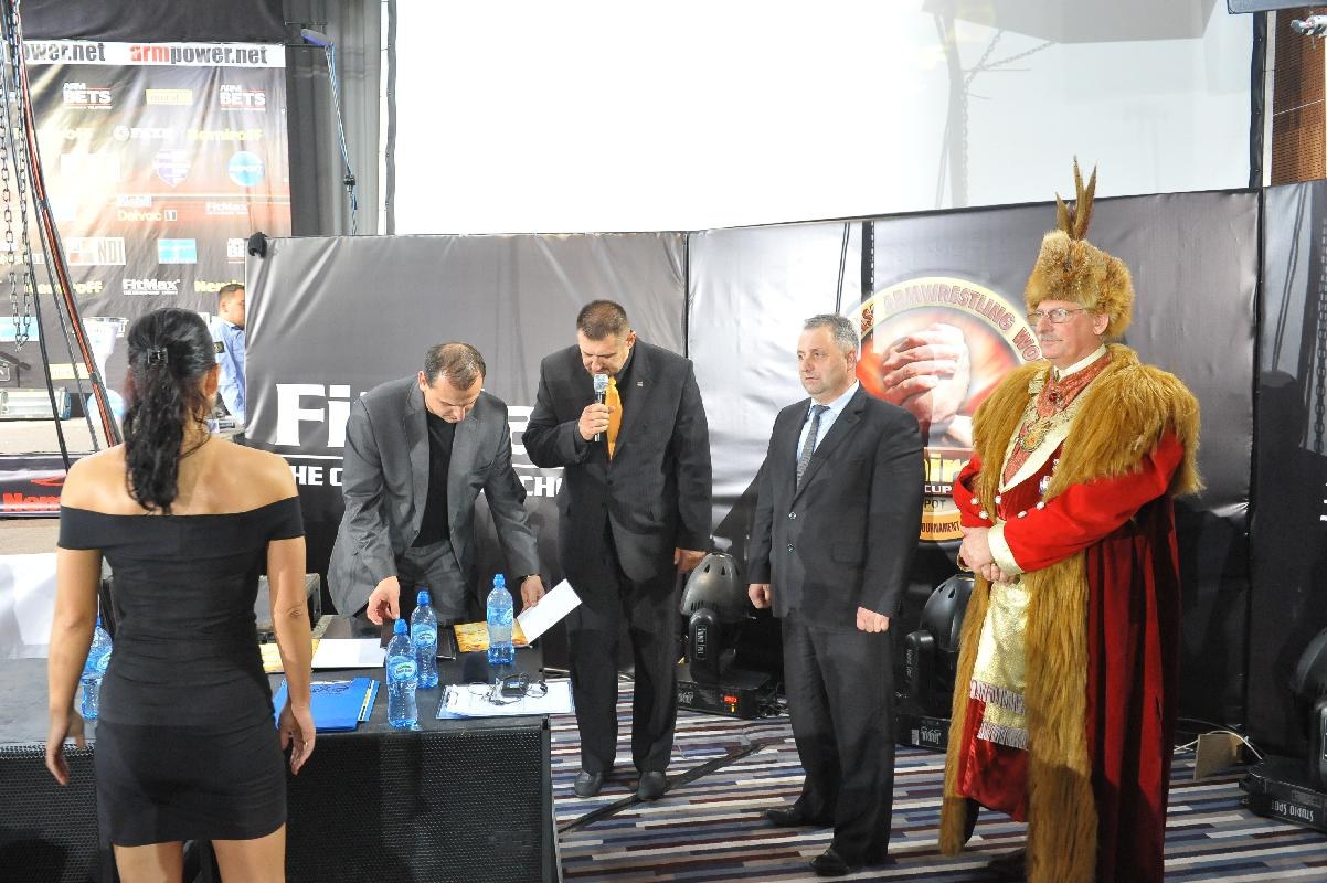 Nemiroff 2010 Left Hand