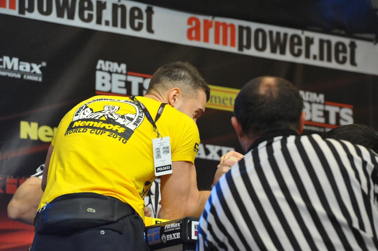 Nemiroff 2010 Right Hand