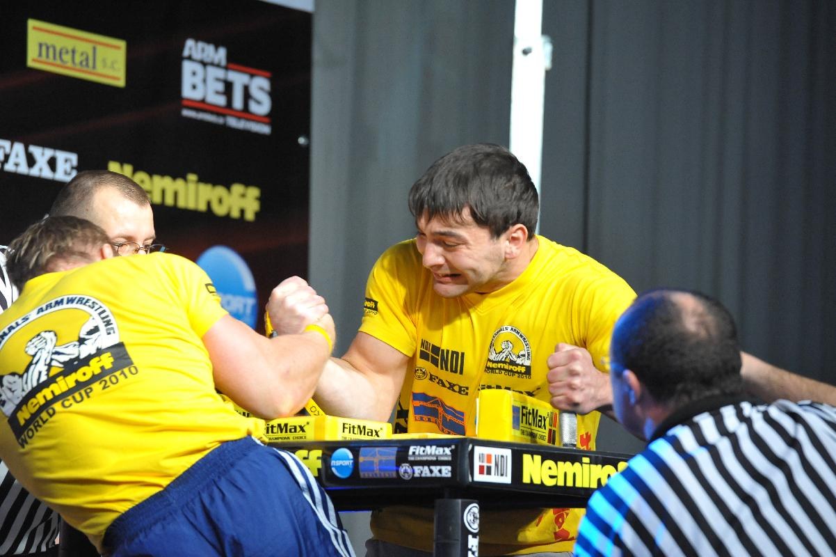 Nemiroff 2010 Right Hand