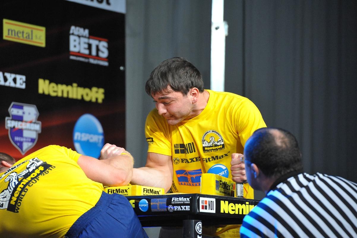 Nemiroff 2010 Right Hand