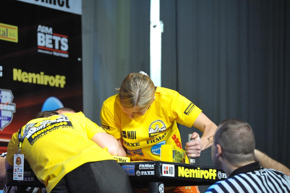 Nemiroff 2010 Right Hand