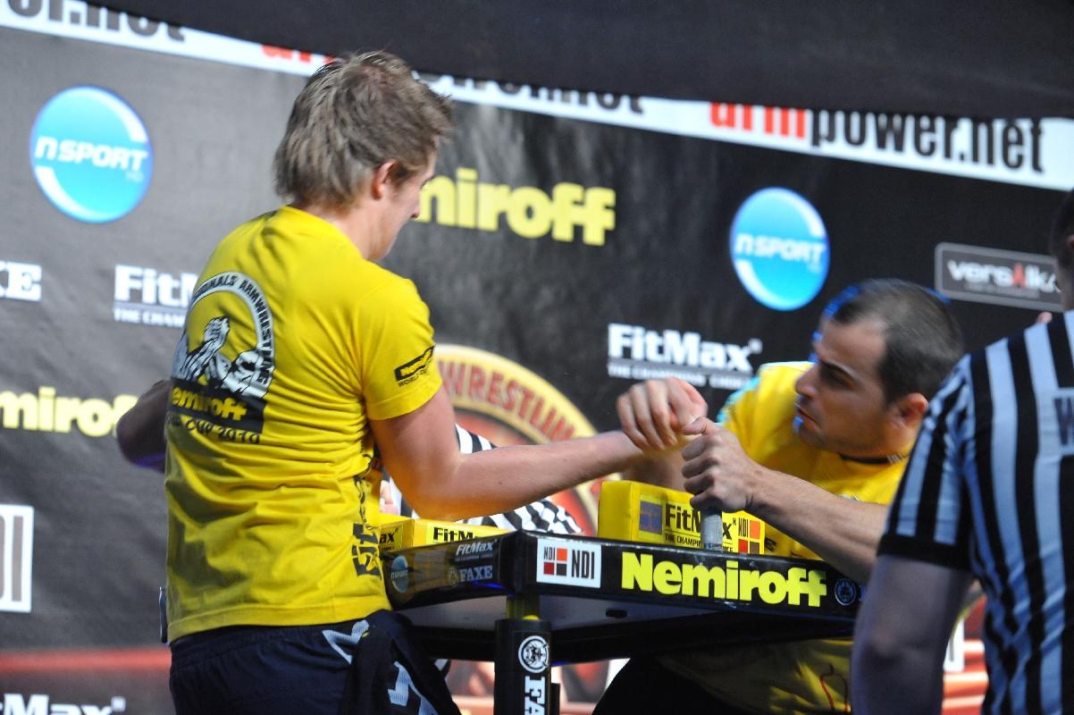 Nemiroff 2010 Right Hand