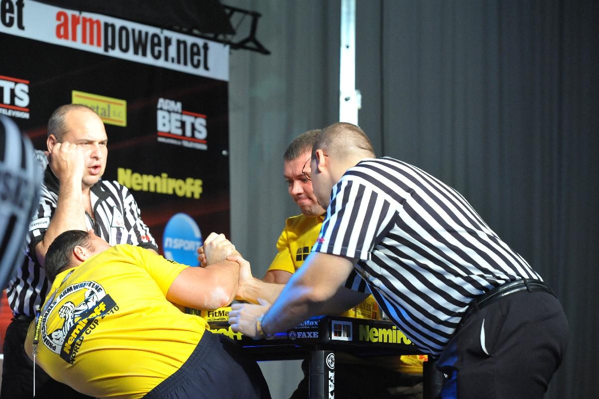 Nemiroff 2010 Right Hand