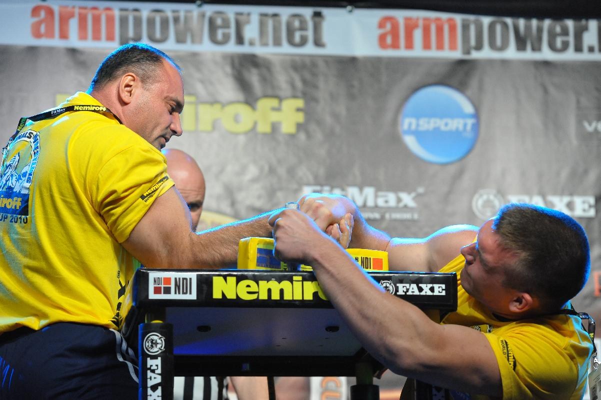 Nemiroff 2010 Right Hand