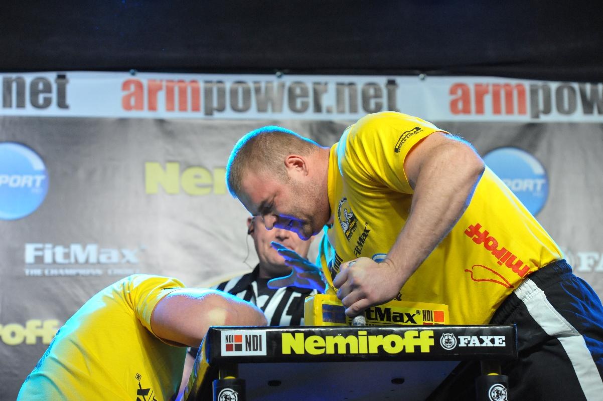 Nemiroff 2010 Right Hand