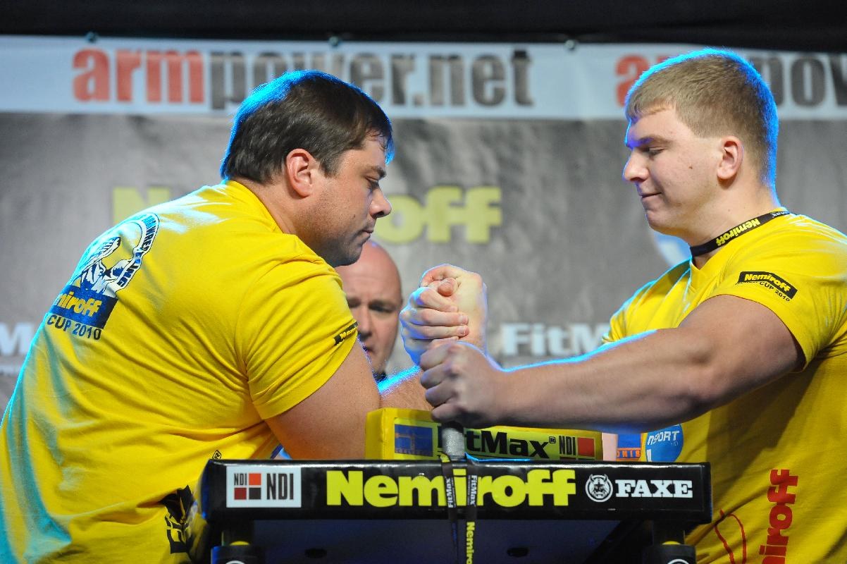 Nemiroff 2010 Right Hand