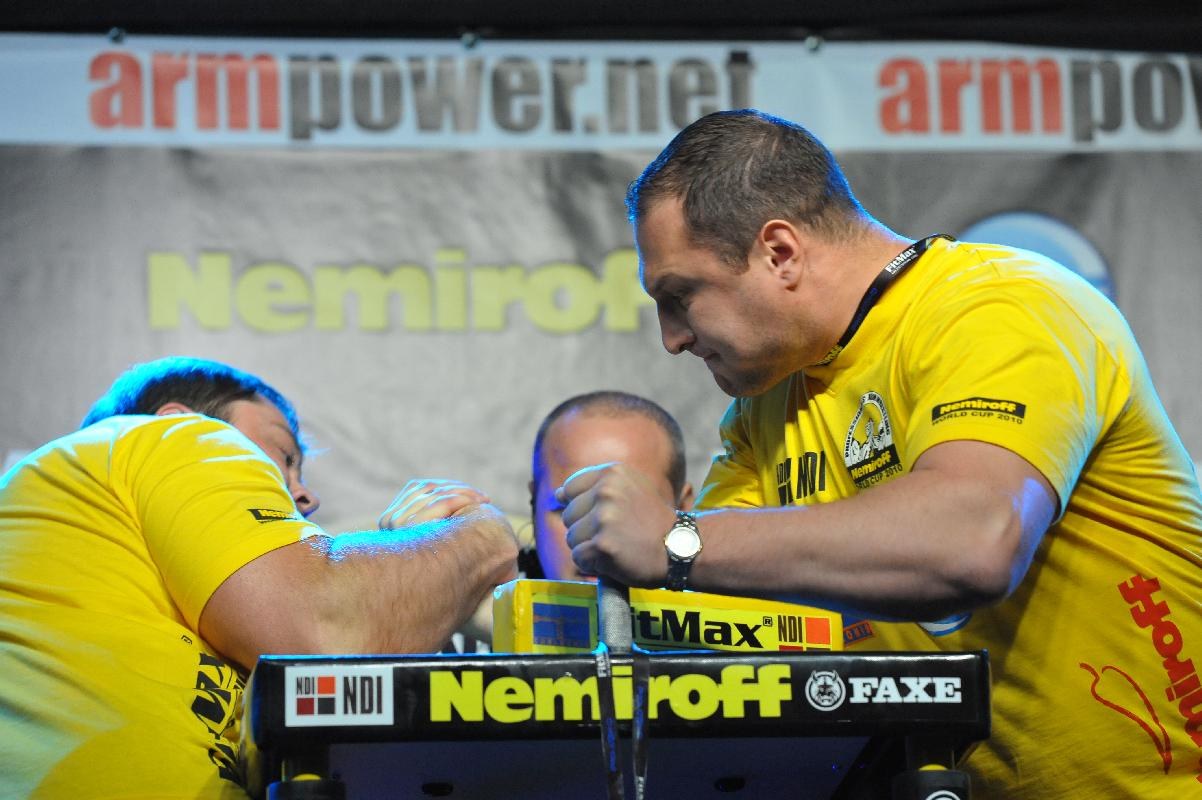 Nemiroff 2010 Right Hand