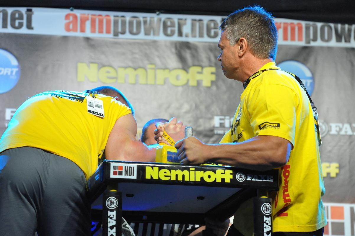 Nemiroff 2010 Right Hand