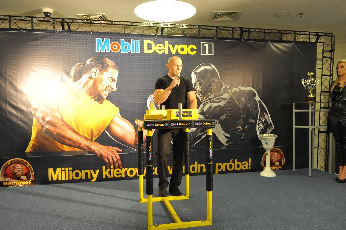 Nemiroff 2010 Right Hand