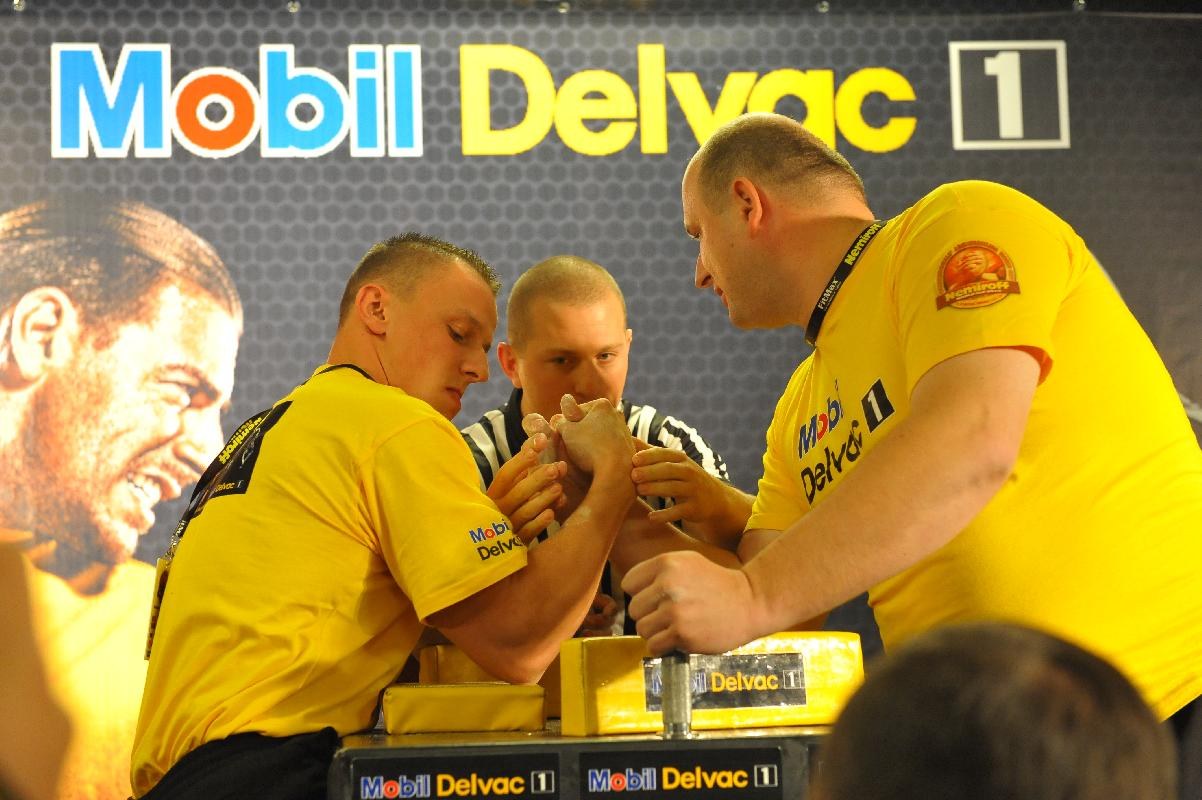 Nemiroff 2010 Right Hand