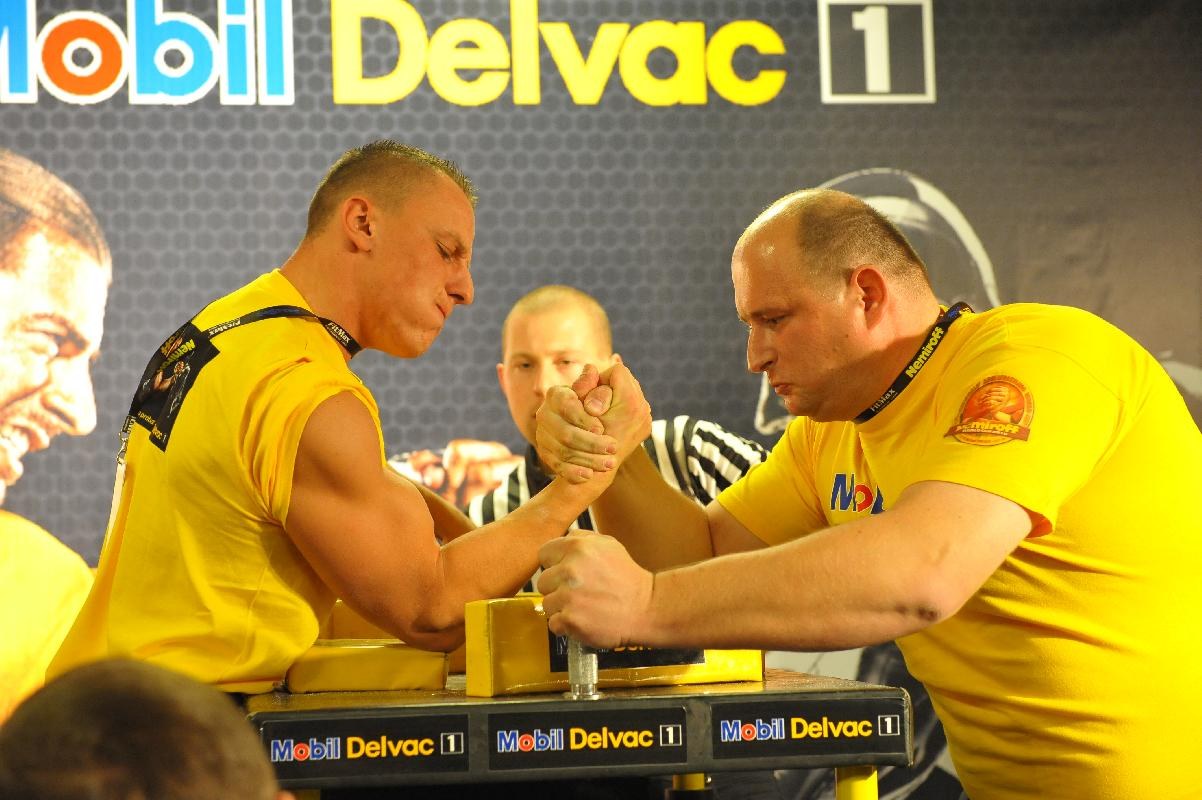 Nemiroff 2010 Right Hand