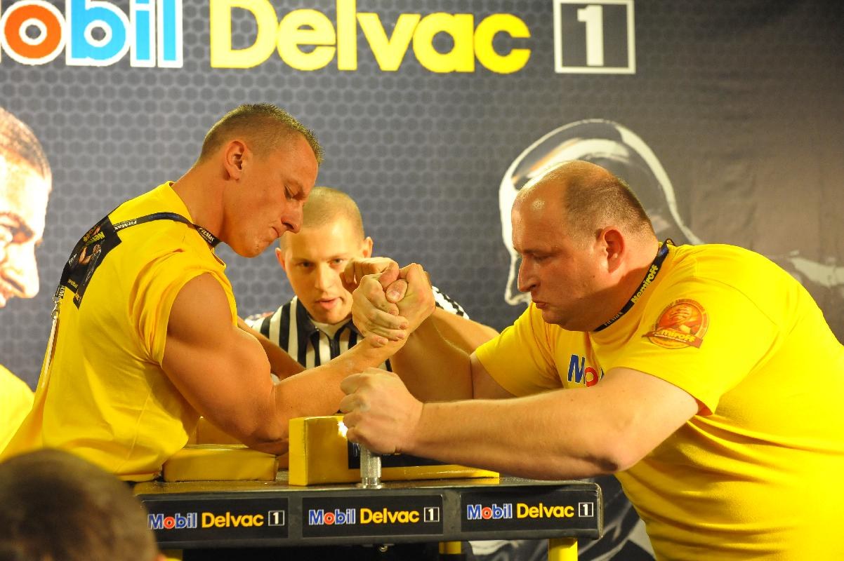 Nemiroff 2010 Right Hand