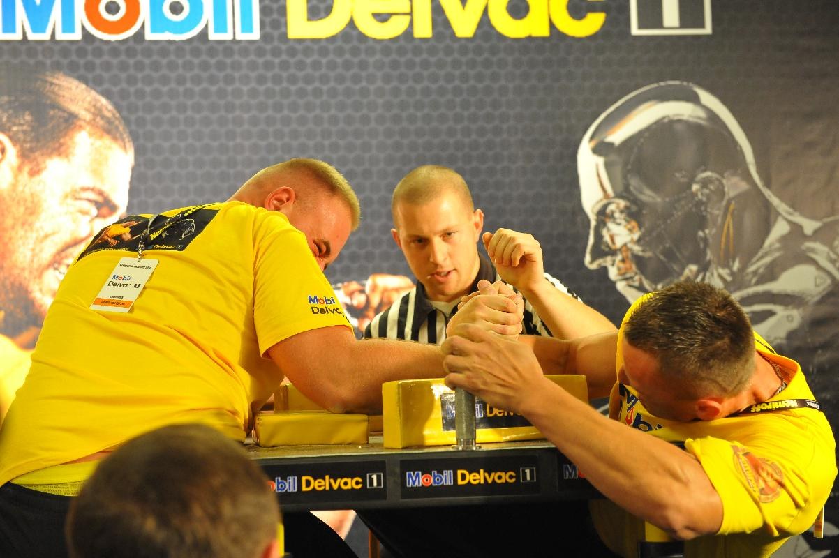 Nemiroff 2010 Right Hand