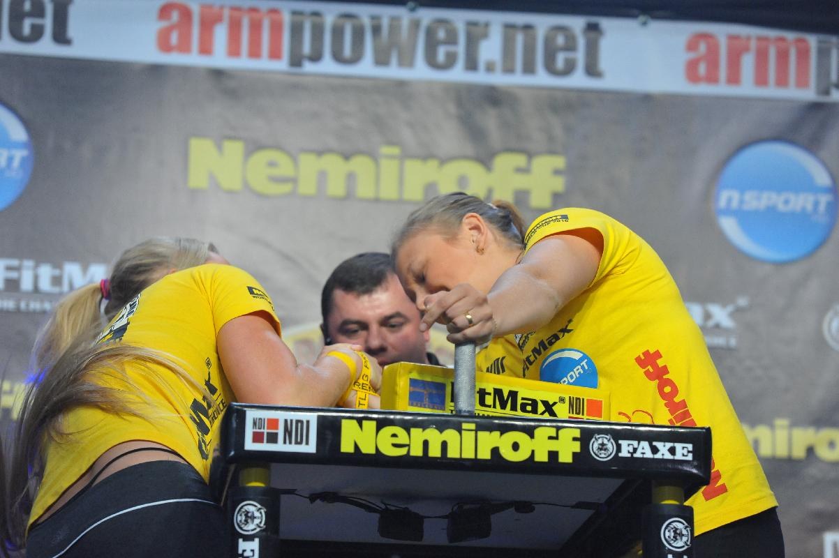 Nemiroff 2010 Right Hand