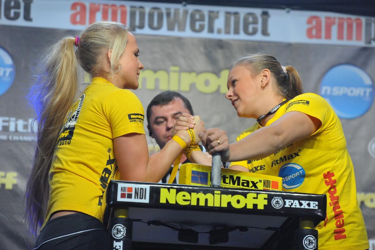 Nemiroff 2010 Right Hand