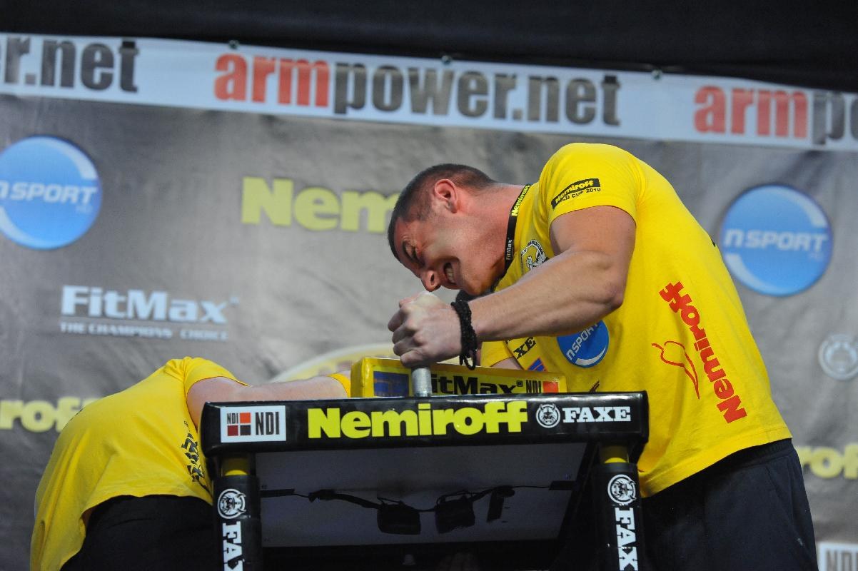 Nemiroff 2010 Right Hand