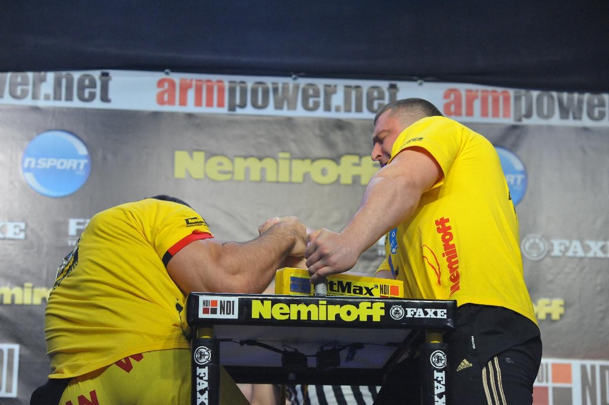 Nemiroff 2010 Right Hand