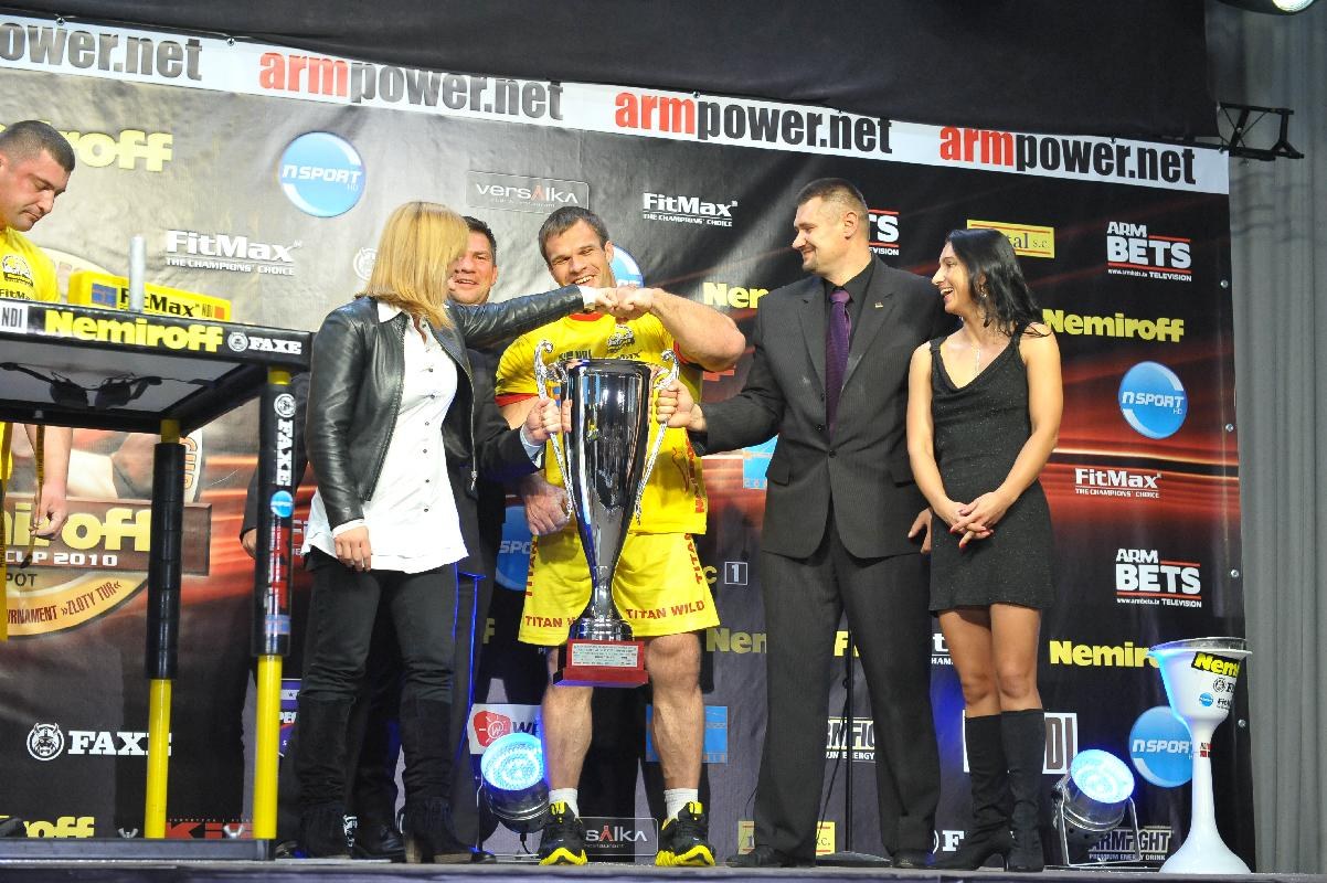 Nemiroff 2010 Right Hand