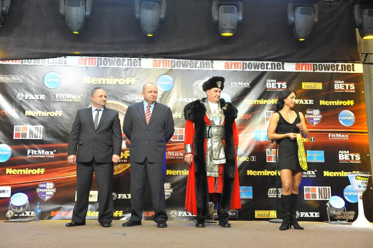 Nemiroff 2010 Right Hand