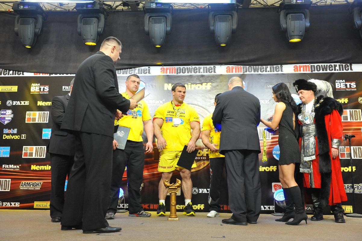 Nemiroff 2010 Right Hand