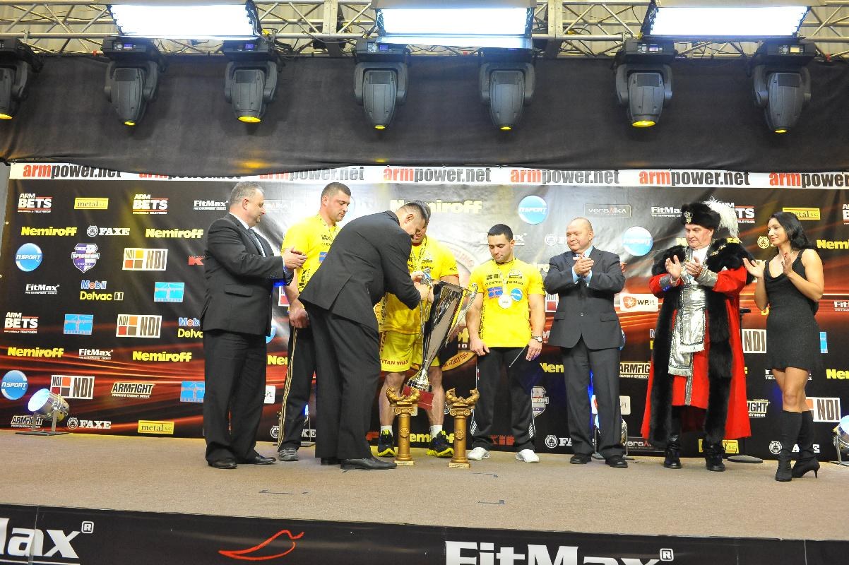 Nemiroff 2010 Right Hand