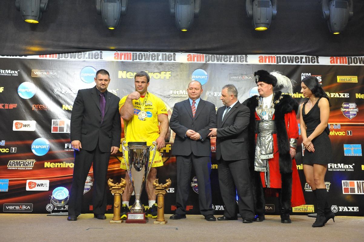 Nemiroff 2010 Right Hand