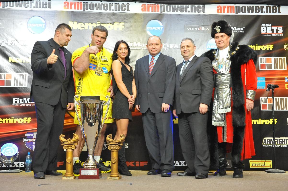 Nemiroff 2010 Right Hand