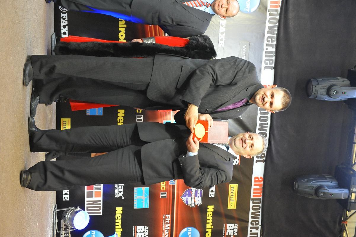 Nemiroff 2010 Right Hand