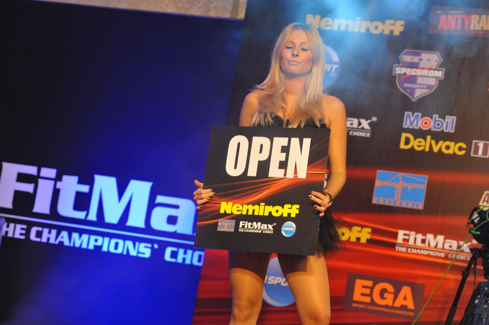 Nemiroff 2011 Left Hand