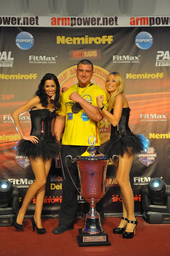 Nemiroff 2011 Left Hand