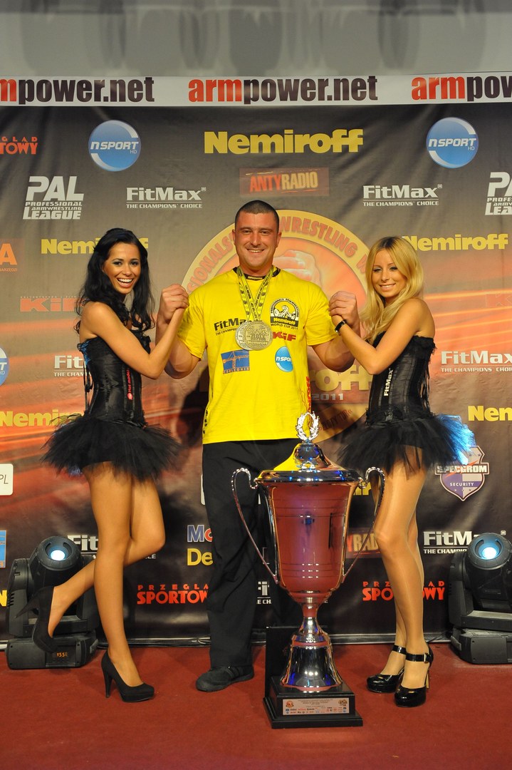 Nemiroff 2011 Left Hand