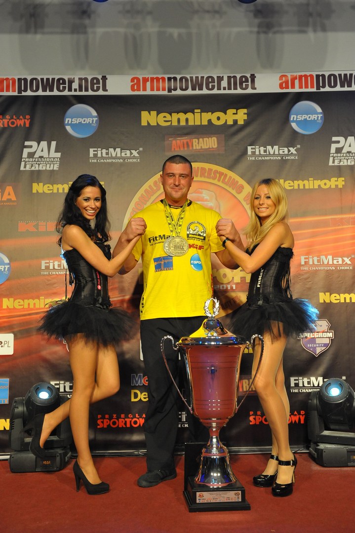 Nemiroff 2011 Left Hand