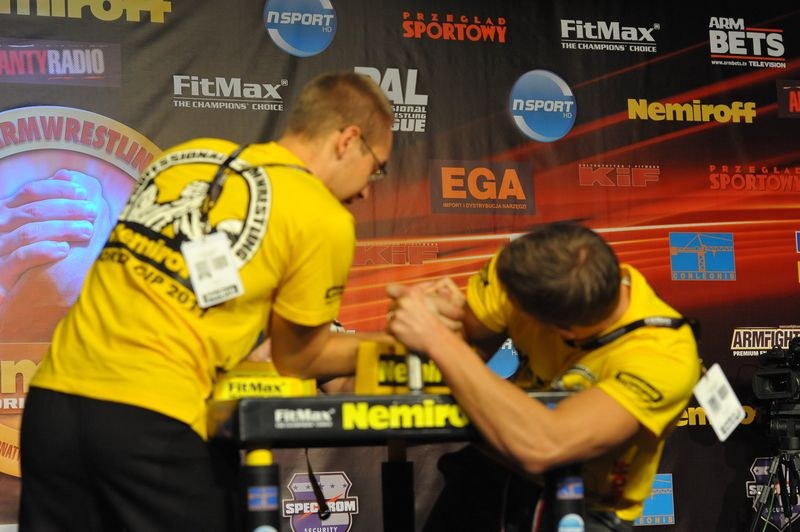 Nemiroff 2011 Right Hand