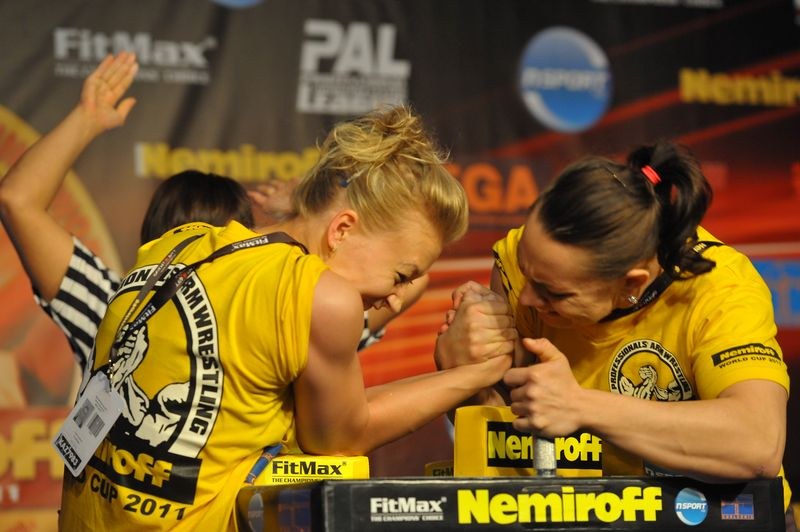 Nemiroff 2011 Right Hand