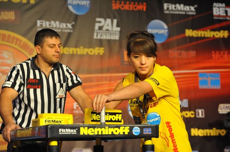 Nemiroff 2011 Right Hand