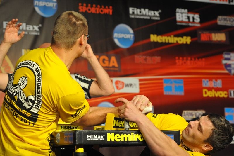 Nemiroff 2011 Right Hand