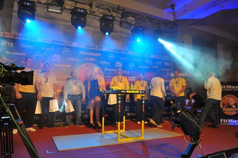 Nemiroff 2011 Right Hand